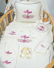 Kız Bebek Yenidoğan Set - Bebeğinizin İsmi ve Çiçek Motif