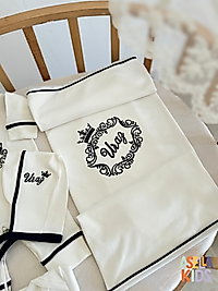 Yenidoğan Set - Bebeğinizin İsmi ve Çelenk Taç Nakışlı